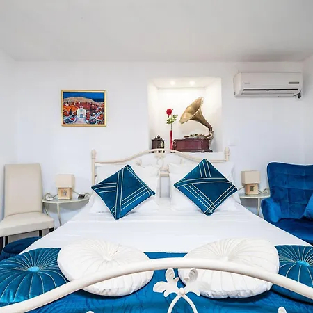 Apartment Plaza *